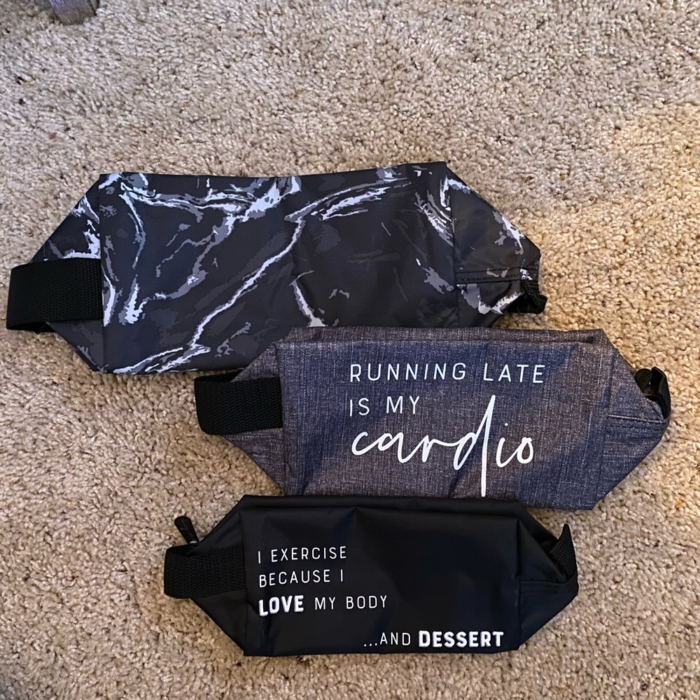 Thirty-one Let’s go Pouch